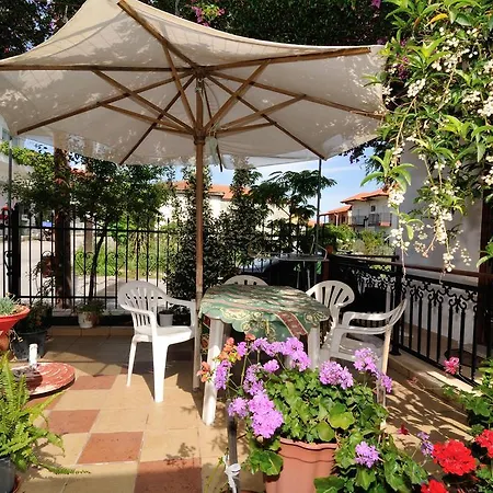 Rodon - S Avdimioti Apartamento